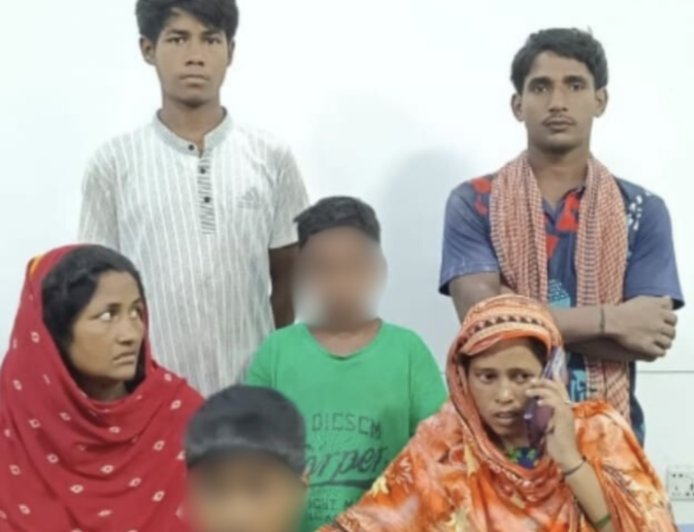 પાછા વળશો તો ગોળી - આંખ પર પટ્ટી બાંધીને બોર્ડર પર ધકેલાયા